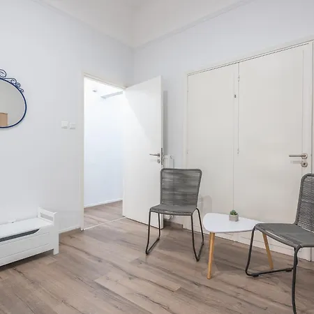 Peaceful And Comfy 2Ba In Athens Heart-2